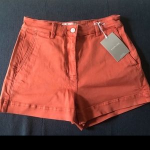 Everlane Cotton Twill Short in orange red, NWT